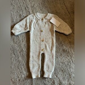 Oat Co Sprinkle Playsuit- Size 0-6months